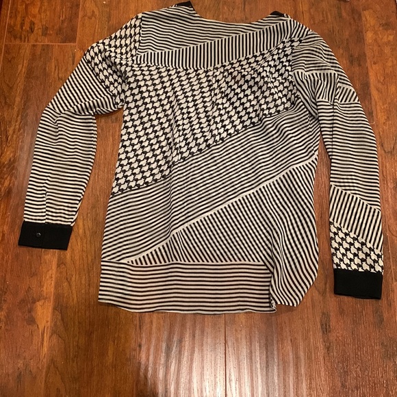 Tunic Top❤️‍🔥 - Picture 2 of 3